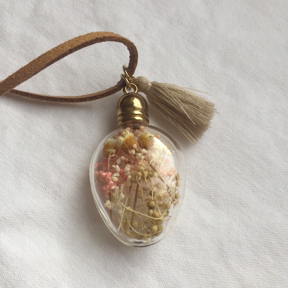 Boho flower + leather necklace